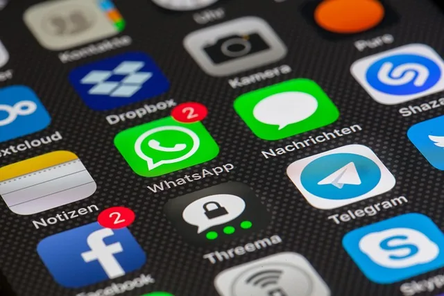 internet, whatsapp, building blocks