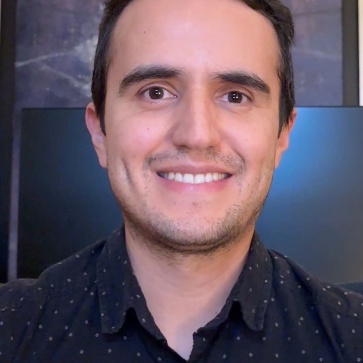 Jorge Vázquez Escobar, drums, bass and piano teacher