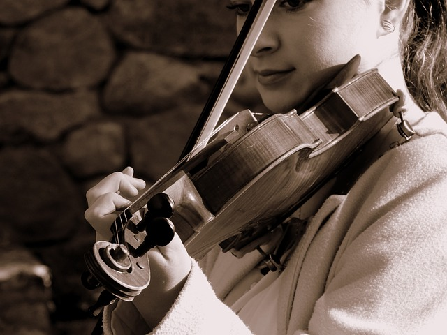violin posture, left side, how to hold violin